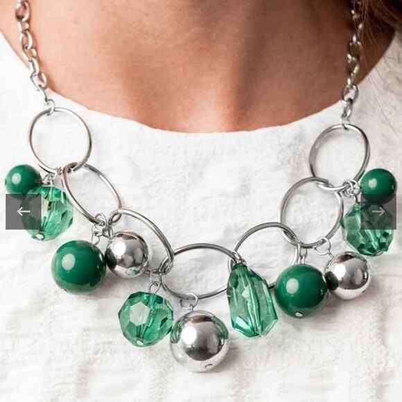 Necklace Earrings Set Sliver & Green Paparazzi Cosmic Getaway Set NEW - Picture 2 of 5